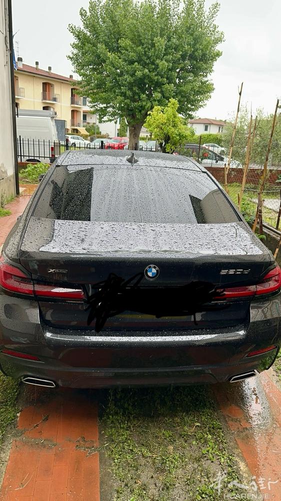 firenze出宝马五系520d m sport，配置天窗，座椅通风，座椅加热，