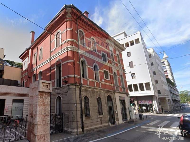 【瑞麦地产】出租Padova火车站附近300平米ufficio
