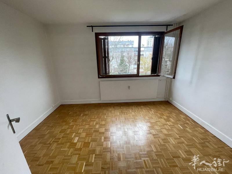 Boulogne 精装修一室一厅 带车库 地窖  只要 33万
