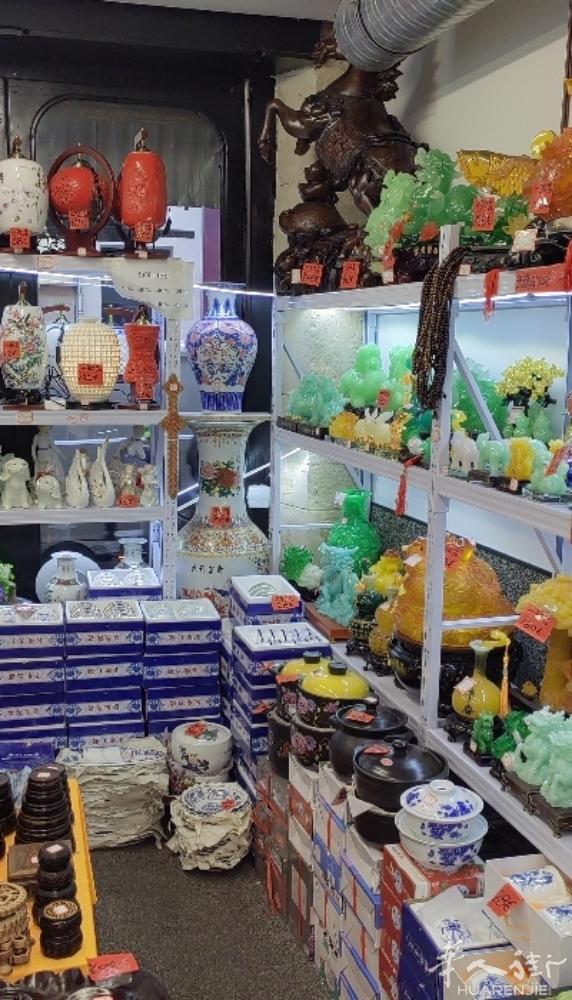 江西景德镇陶瓷大型展销会，店租即将到期，现在特别亏本大甩卖，不计成本，一件不留，