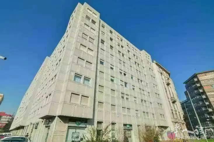 米兰黄线Maciachini地铁口一室一厅公寓火爆出售