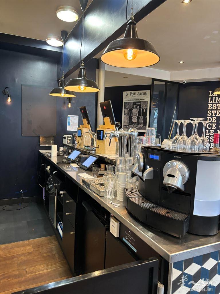 OV1-776 Levallois-Perret优质快餐店转让-邻近Neuilly-sur-Seine的住宅区