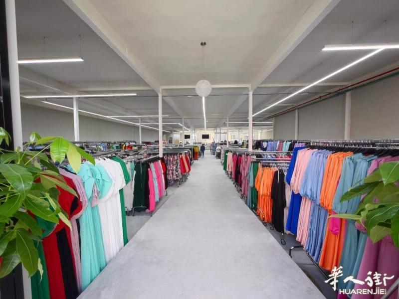 【841】出租Cobo Calleja工业区店铺 面积大 位置好
