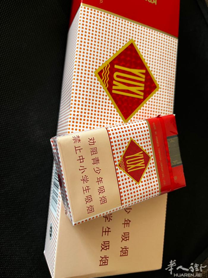 软包玉溪便宜出50欧，整箱优惠哦