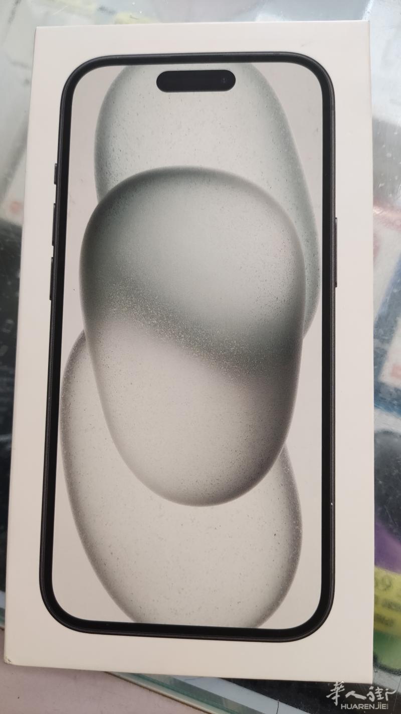 PD 地区可面交 全新苹果14 128g 700欧, 15 128g  800欧 均为黑色，可打包全部1450欧 官方保修一年