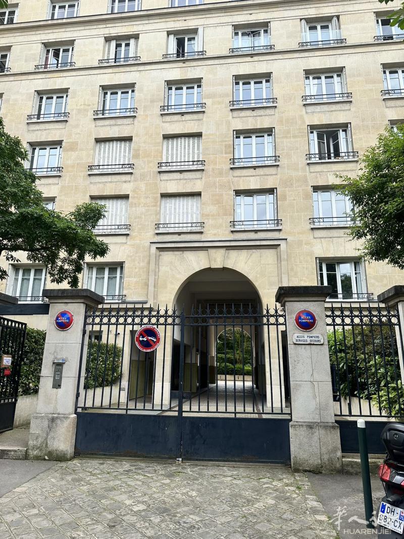 92 Neuilly 富人区  studio 出租