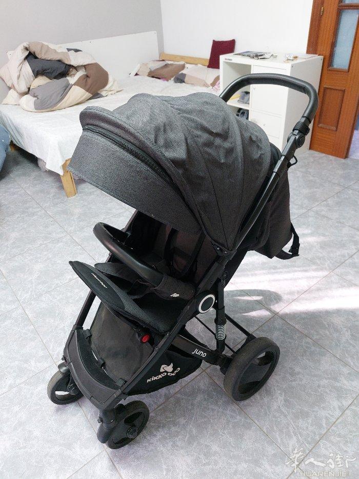 二手儿童车一辆，原价120现价出售40€微信：610584096/6105840