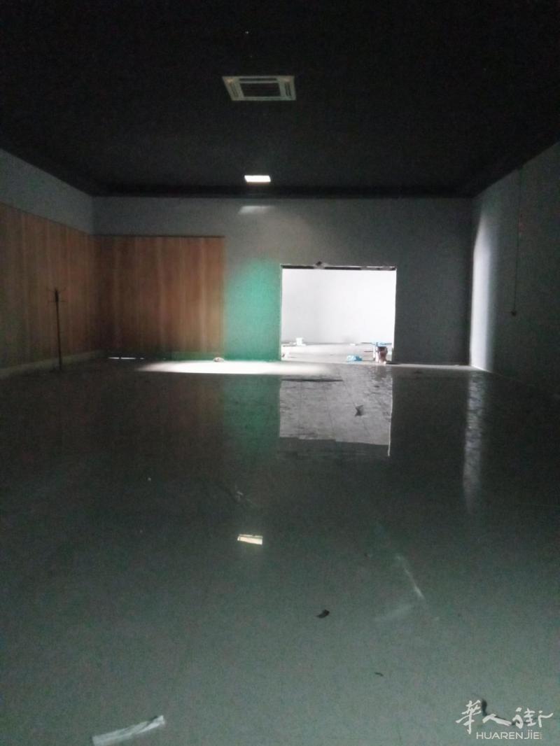 【856】出租COBO CALLEJA工业区店铺 位置好面积大