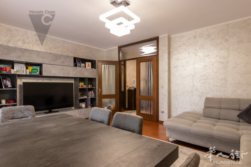 Padova(PD)/出售公寓