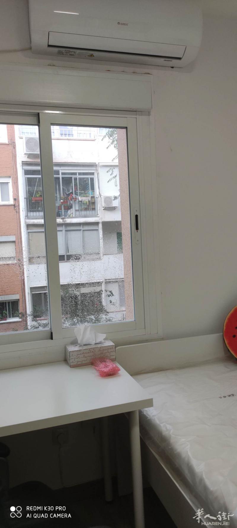 女生，10路地铁口，北部特价好房【房东直租】空调