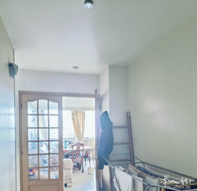 🏠 中瑞二手房推荐:Bobigny超大二手房 🏠T5四房一厅, 91平米