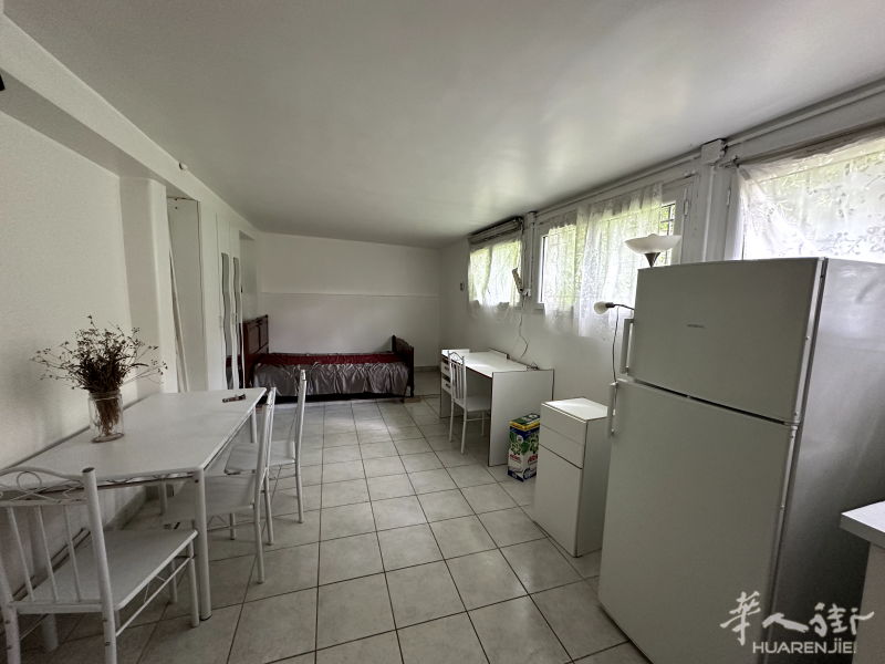 94省creteil studio 近地铁8号线 全包