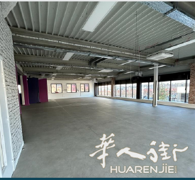 离巴黎70公里60省最大的Zone Commerciale St-Maximin 里最旺的一个商厦里440平空店低房租出租 – 招租适合做商业中心内餐馆的老板