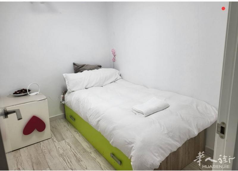 即刻入住,马德里大床房单间出租