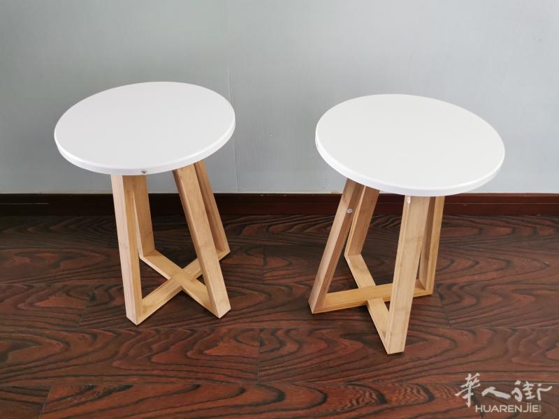 便宜出2张 白色圆形板凳/矮桌 Tabouret