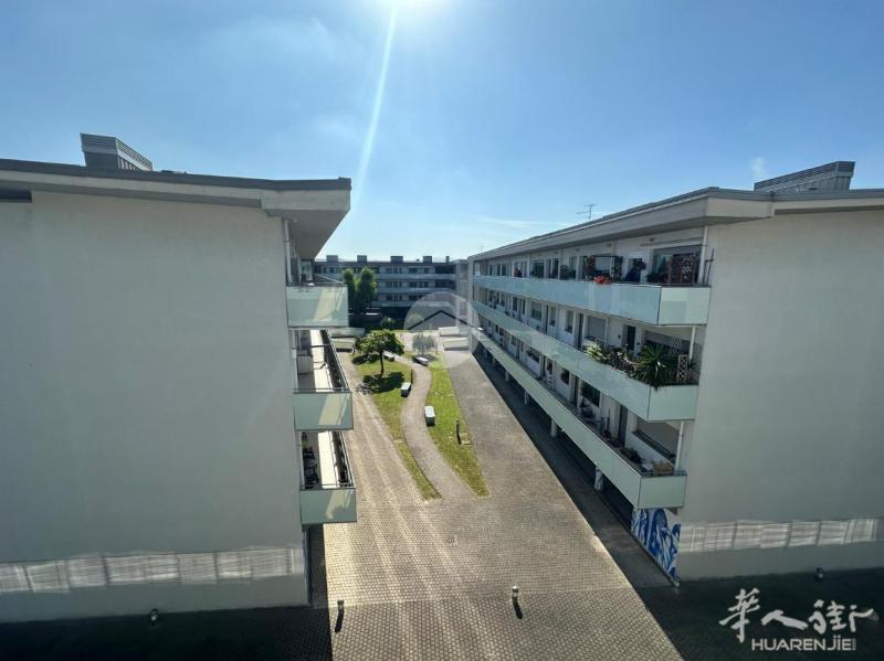 【出售】Via Don Lorenzo Milani 两房一厅 Quaracchi 佛罗伦萨