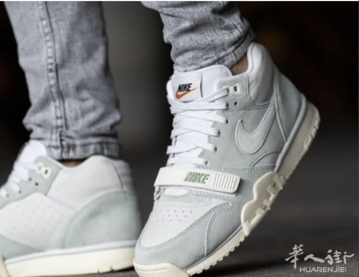 Nike Air Trainer 1 Enamel Green