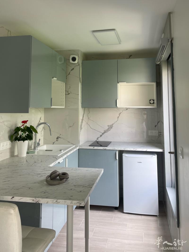94 Charenton-le-Pont ，12区边 studio27平 精装修 家具齐全 8月起租