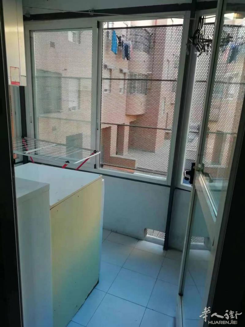 （马德里特价单身公寓只要660）