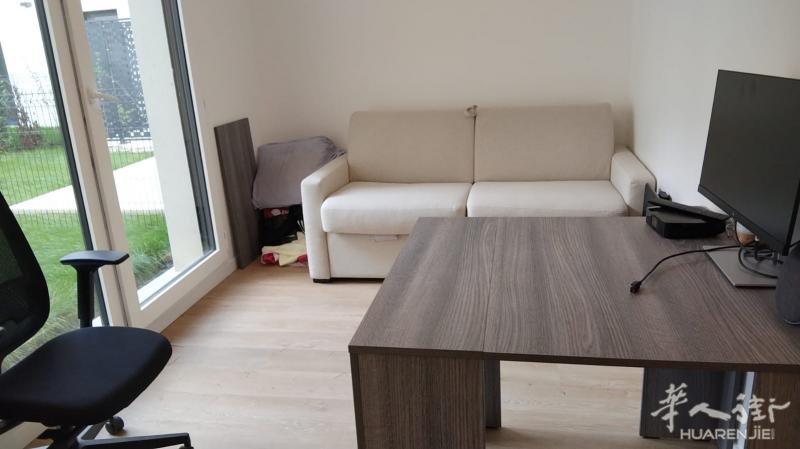 巴黎西部studio 转租 rue Joseph Lambert 92210 Saint Cloud