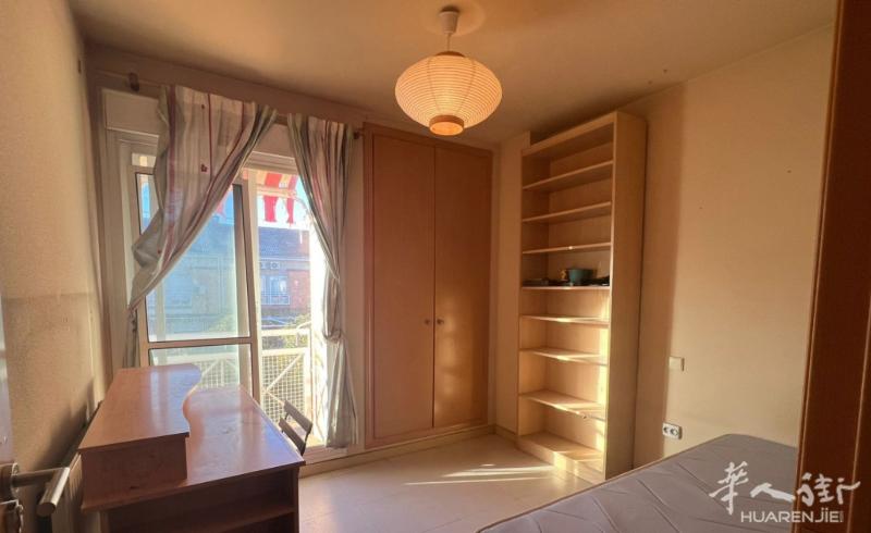 Madrid 多套可入住精装修单身公寓