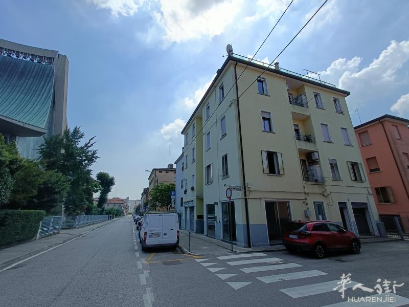 Mestre 火车站附近店面出售