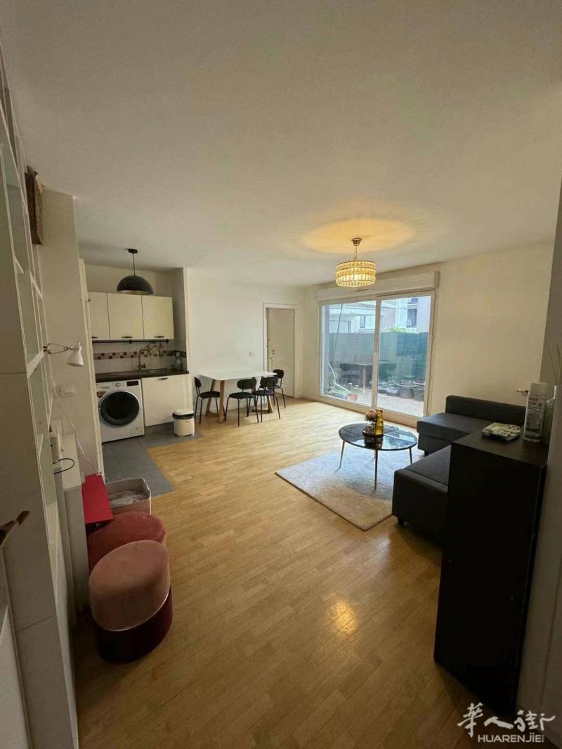 92Nanterre 一室一厅10月中旬起租
