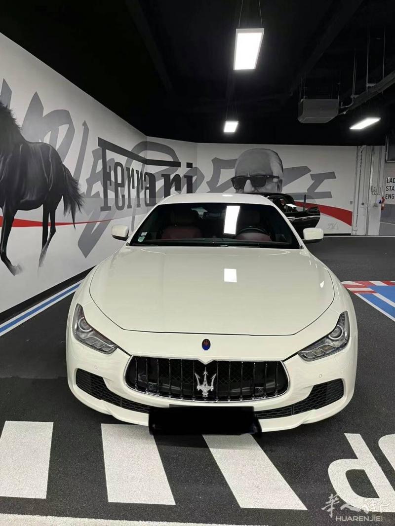 MASERATI GHIBLI 真皮座椅五门，5万8公里