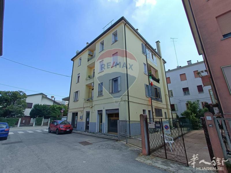 Mestre 火车站附近120平米店铺出售 13万