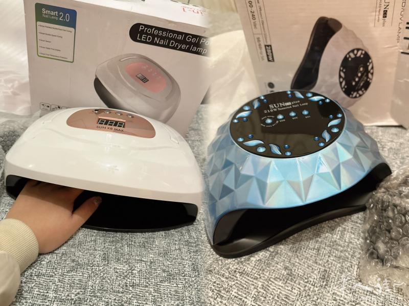全新美甲灯15€一个，plaza elíptica
