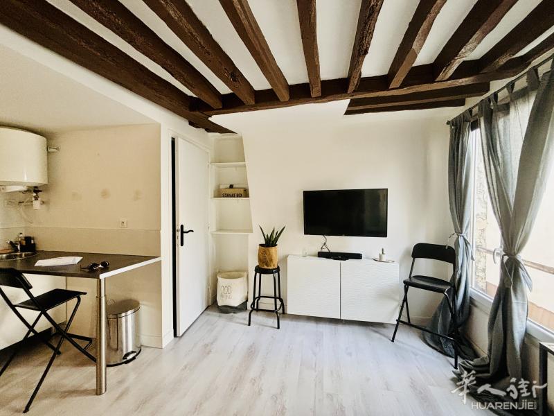 小巴黎2区地铁口Strasbourg saint带家具出租