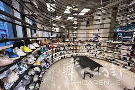 negozio scarpe abano terme
