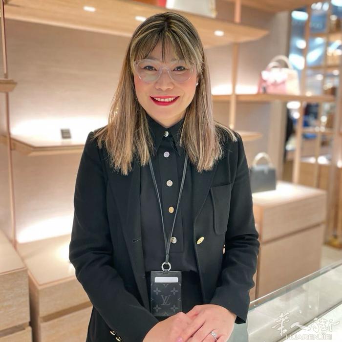 LV罗马机场免税店｜中文销售 在意大利的乡亲父老们，大家好！ 我叫Xuyun，是