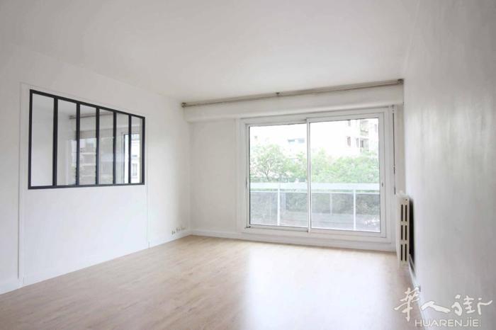 14区89平的 公寓  房间数4  卧室数3  无家具(ID：205851)