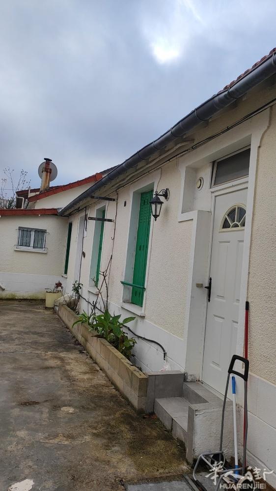 94房屋合租 位置：94800 Villejuif .地铁，Villejuif