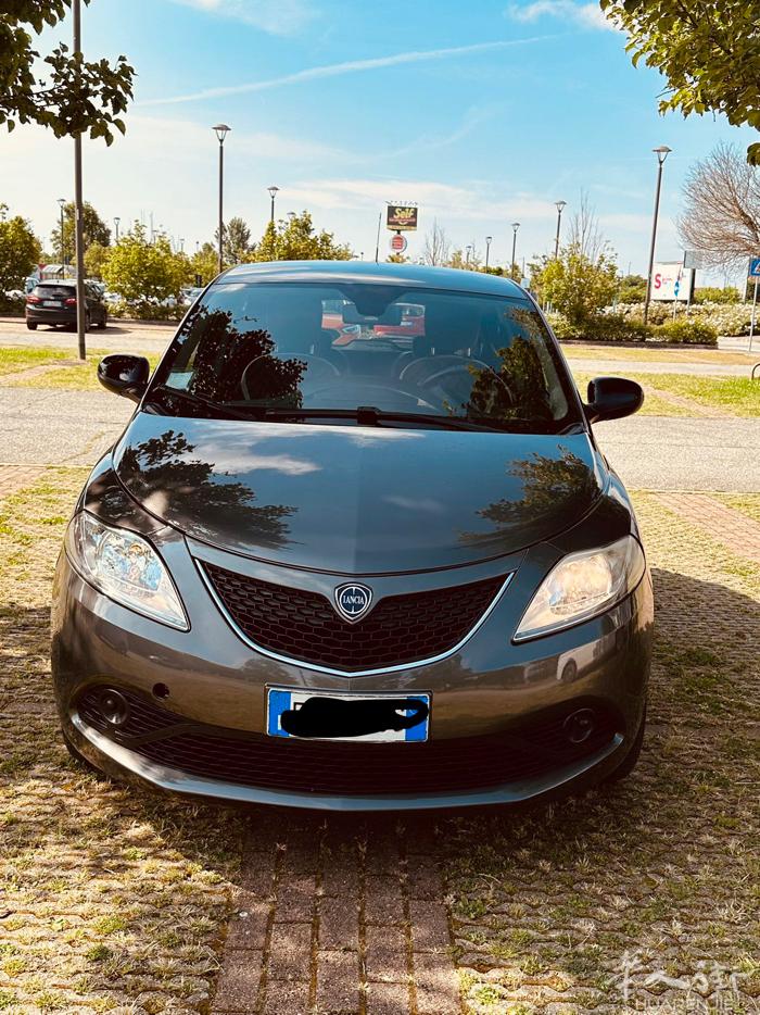 出售一辆2018年lancia手动挡汽油车.euro6 新手也可以开.带步更好选