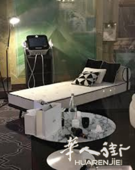 6区Bon Marché边上Rue du Cherche-midi特旺商业街老外低房租60平拐角美容院低价拍卖 - 适做美甲美容