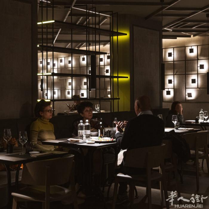 出售位于Busto Arsizio一家高端餐厅