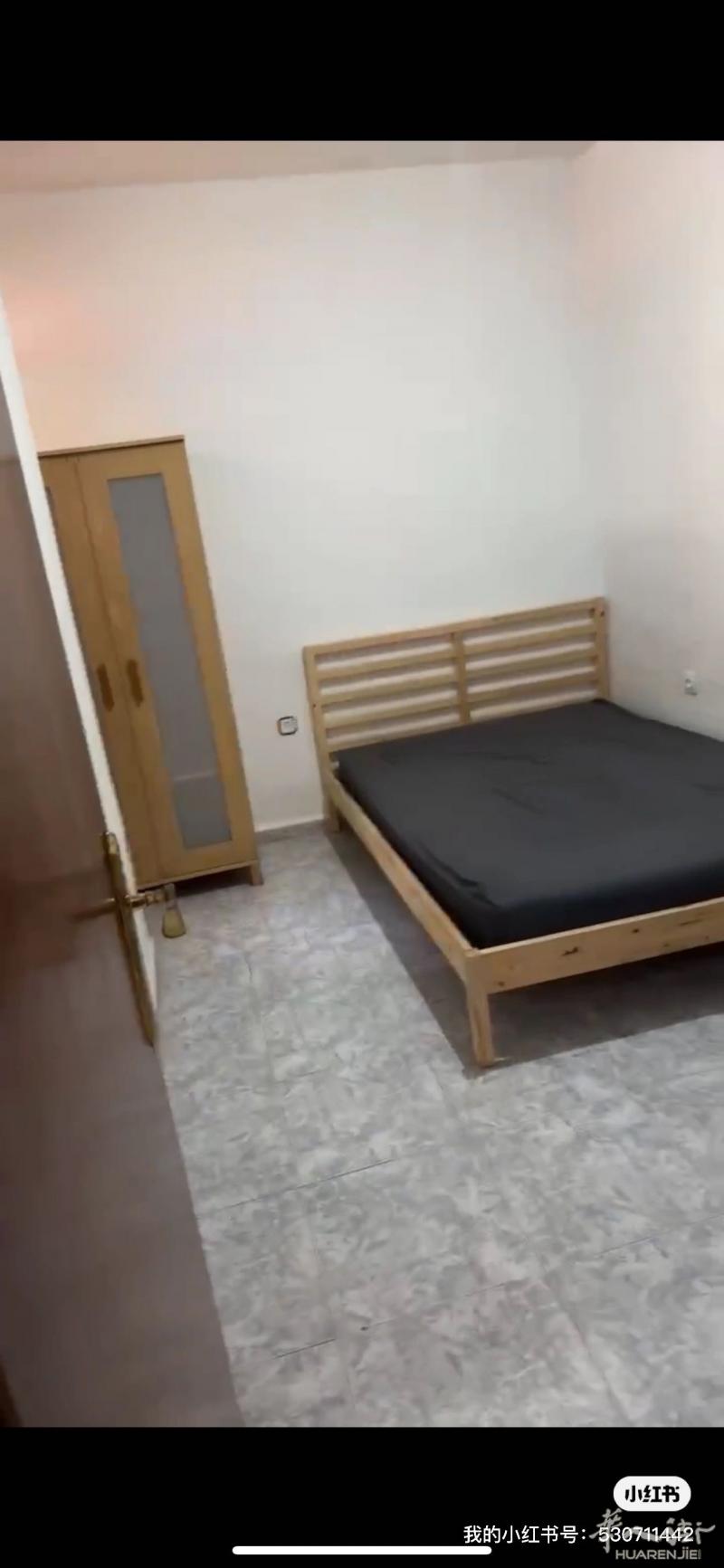 🏠巴塞罗那两室一厅招室友 位于地铁站L1 t
