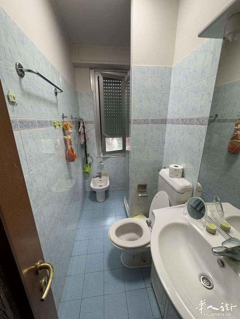 https://att.huarenjie.com/attachment/information/20250109/1736357136868398.jpg