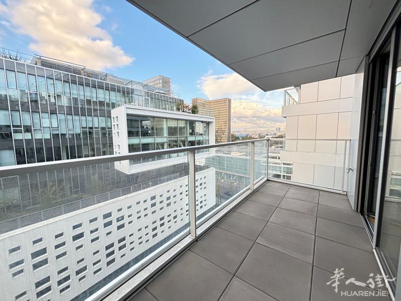 (已经预定)罕见BNF 13区2房1厅豪宅带阳台