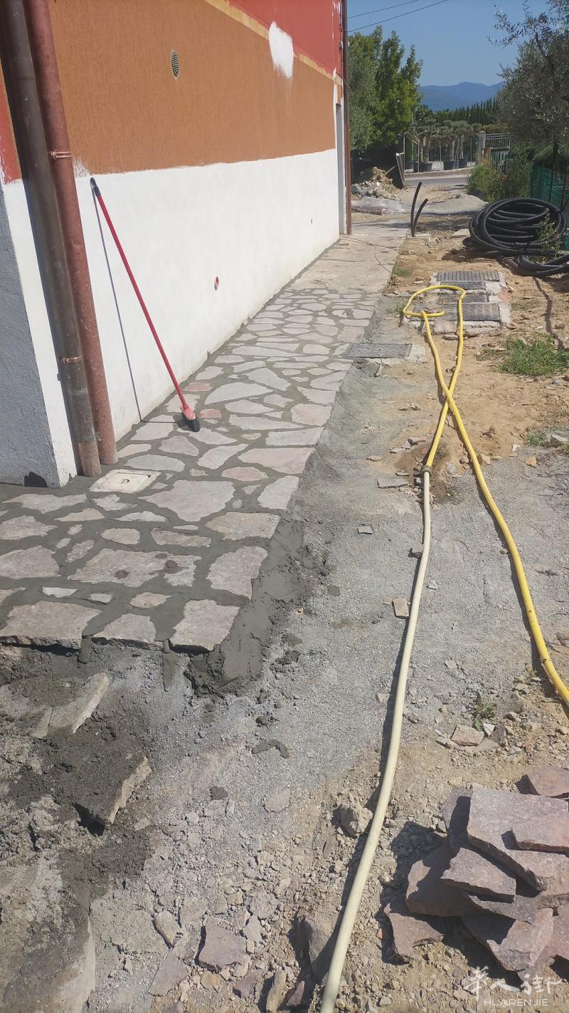 #个人水泥全能工找工作，地板砖或厨房砖更换，墙面，