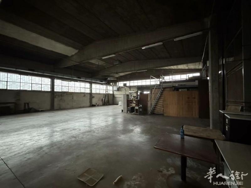 厂房出租 无中介 米兰边trezzano sul