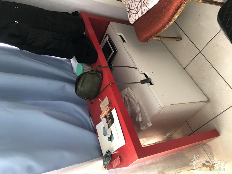 白色置物櫃免費出清