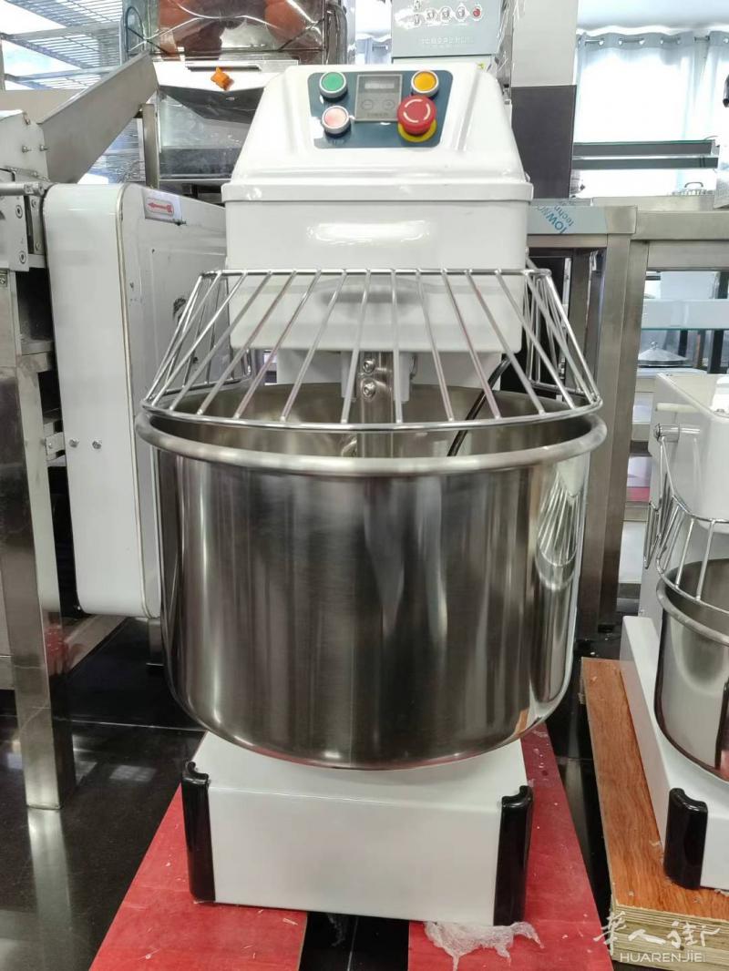 出售和面机，型号齐全，欢迎选购
