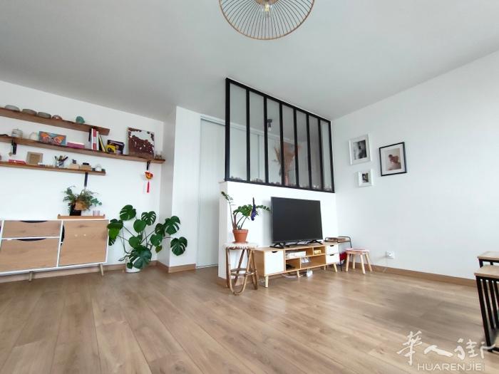 独家房源  93省 Montreuil （拎包入住） 地铁11号
