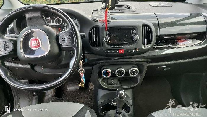 FIAT500L,2014年自动挡1.3小排量，适合新手，公里数25万多，百公里