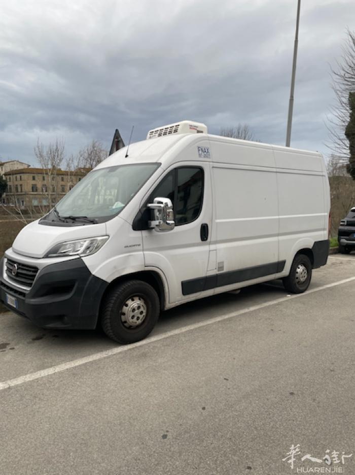 出售fiat ducato带冰箱货车，tagliando刚做，轮胎新换，冰箱验新
