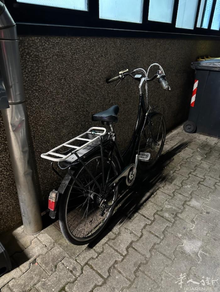 电动自行车