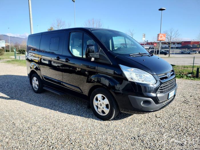 福特 Tourneo Custom 2.0 柴油 130cv 公里 99,000